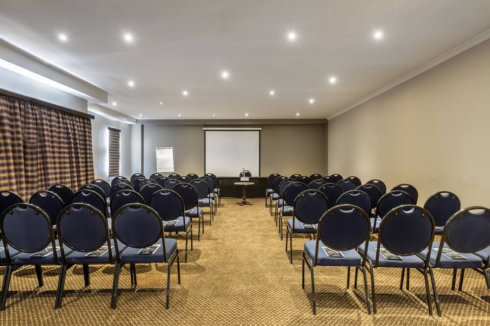 غرفة الاجتماعات