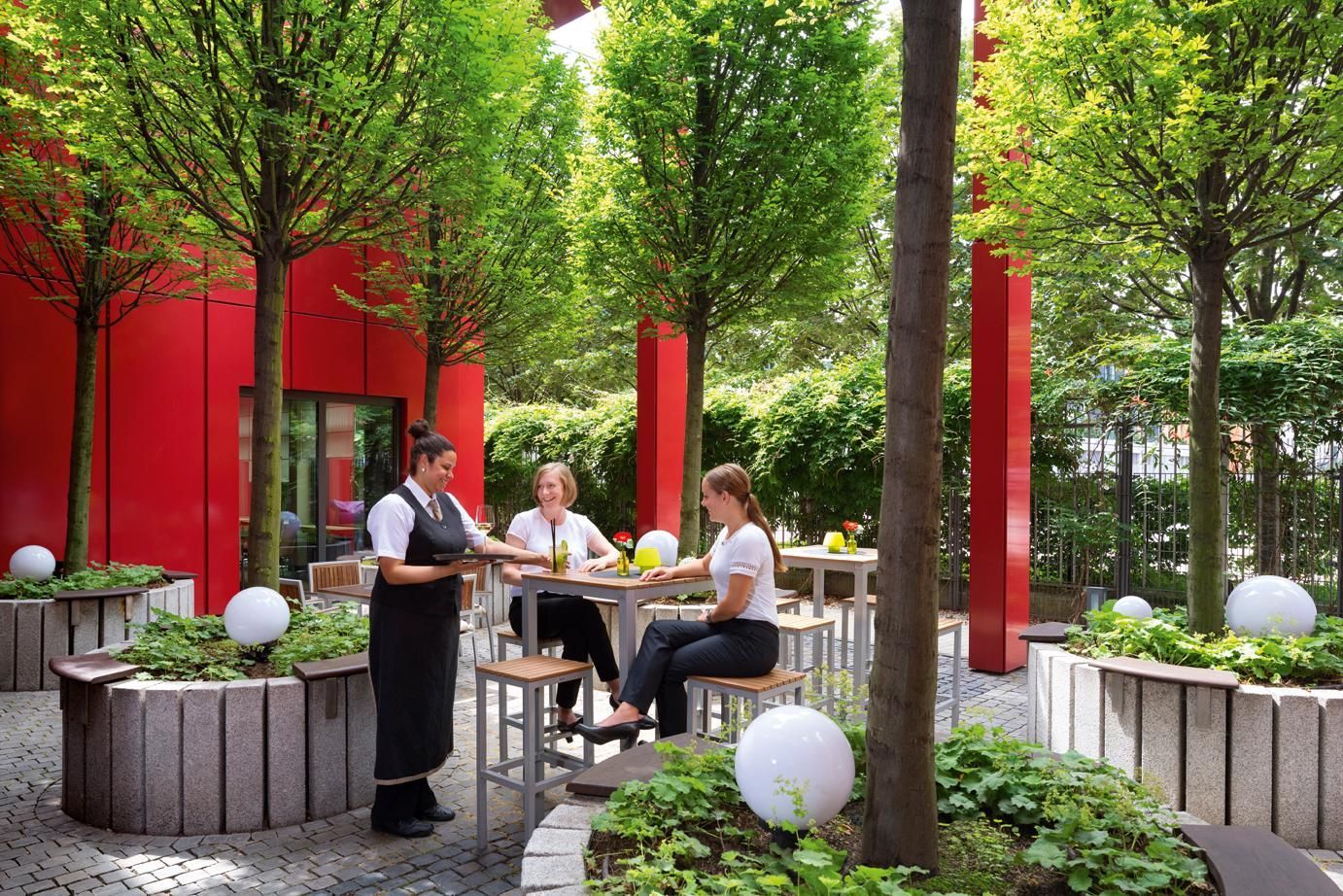 شرفة مرصوفة