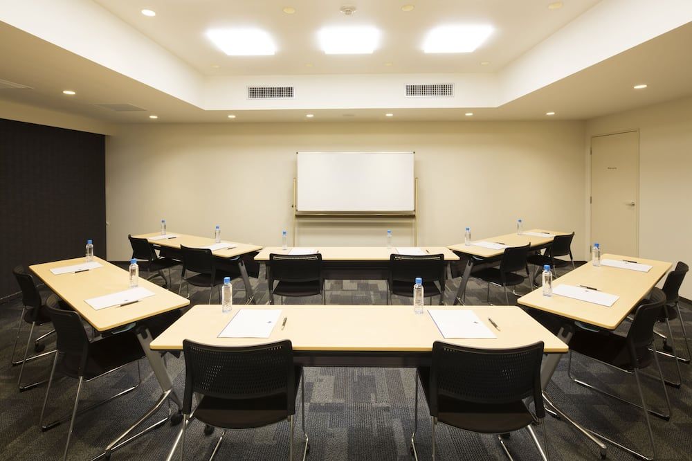 غرفة الاجتماعات