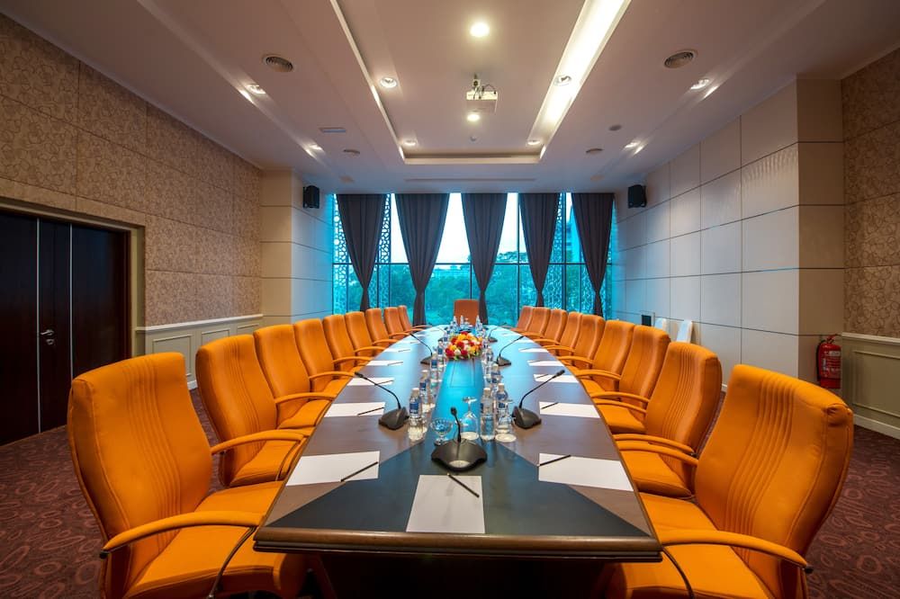 غرفة الاجتماعات