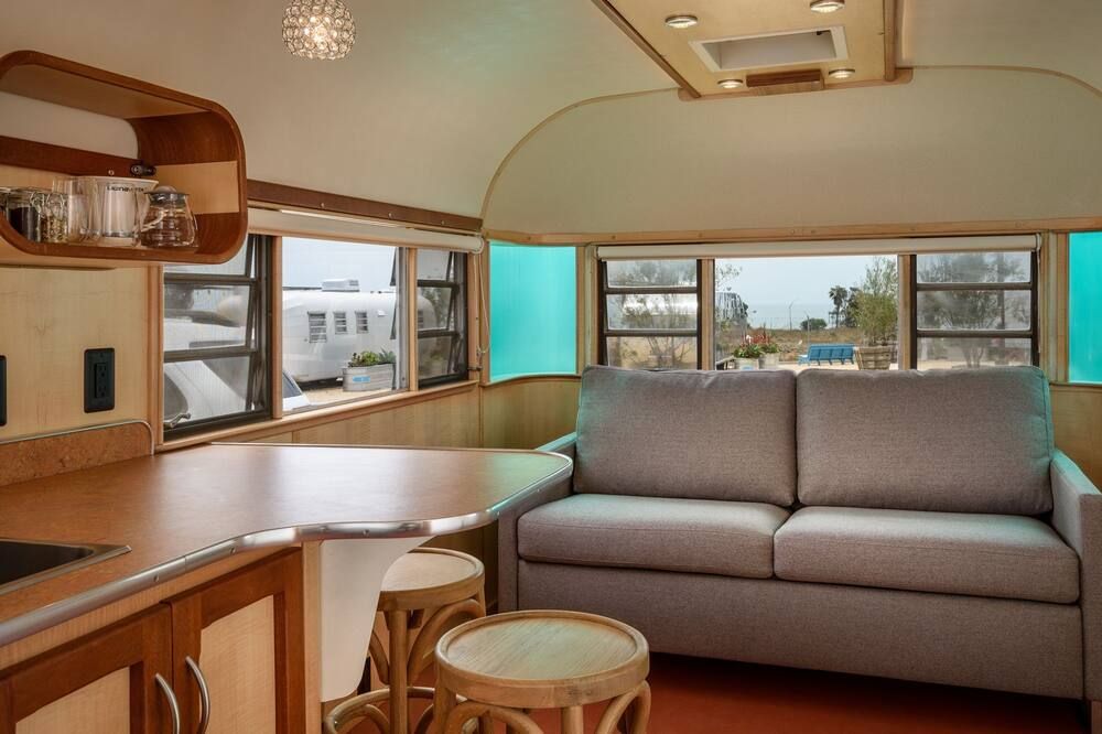 غرفة معيشة صورة