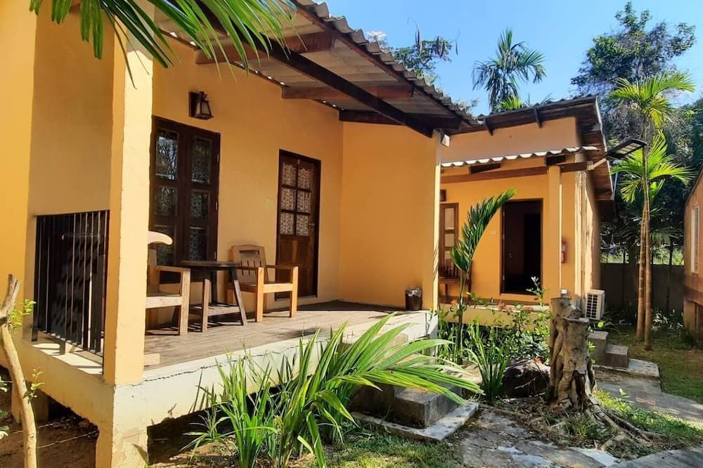 شرفة مرصوفة