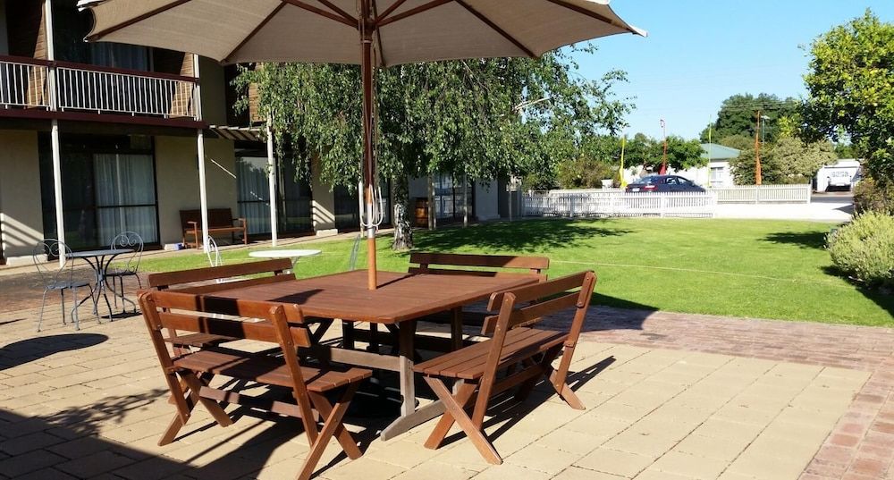 شرفة مرصوفة