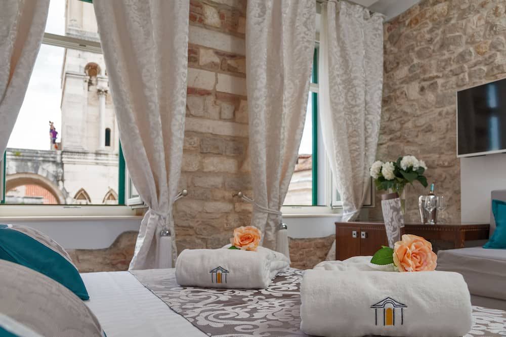 غرفة طعام صورة