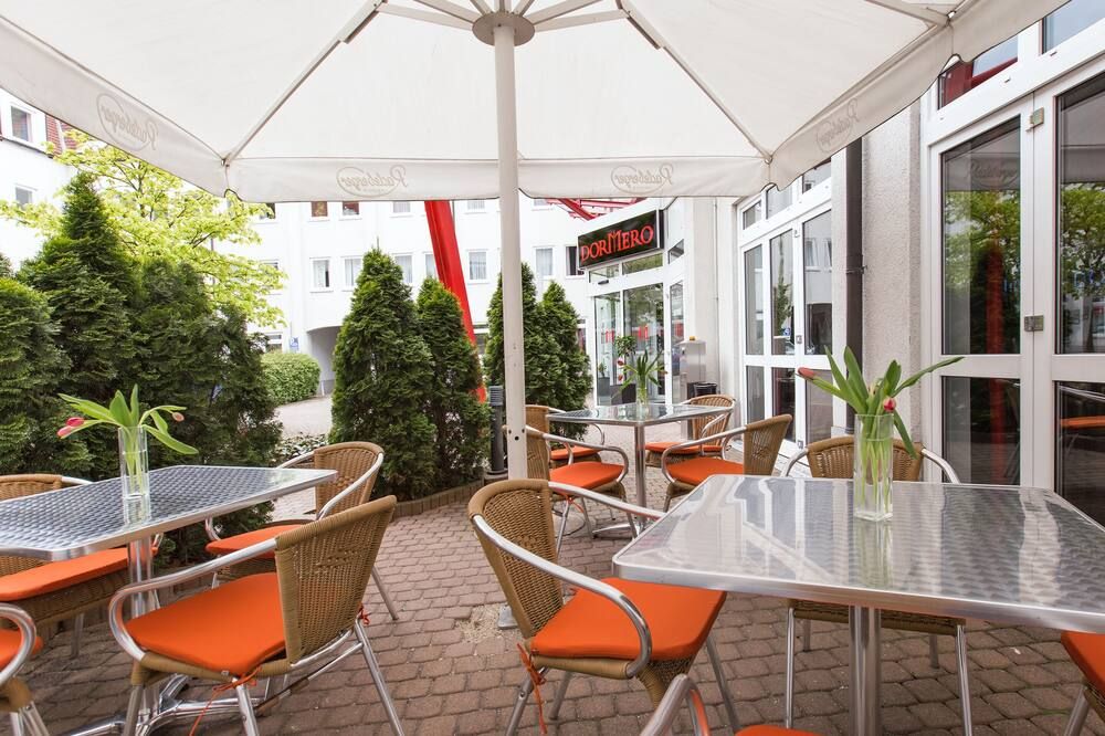 شرفة مرصوفة