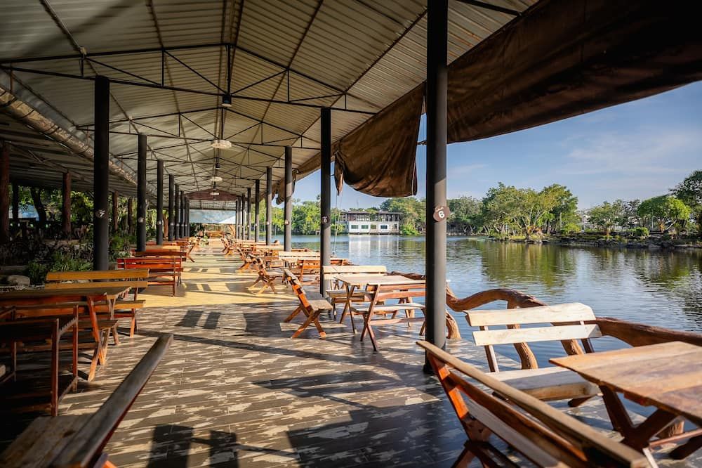 شرفة مرصوفة