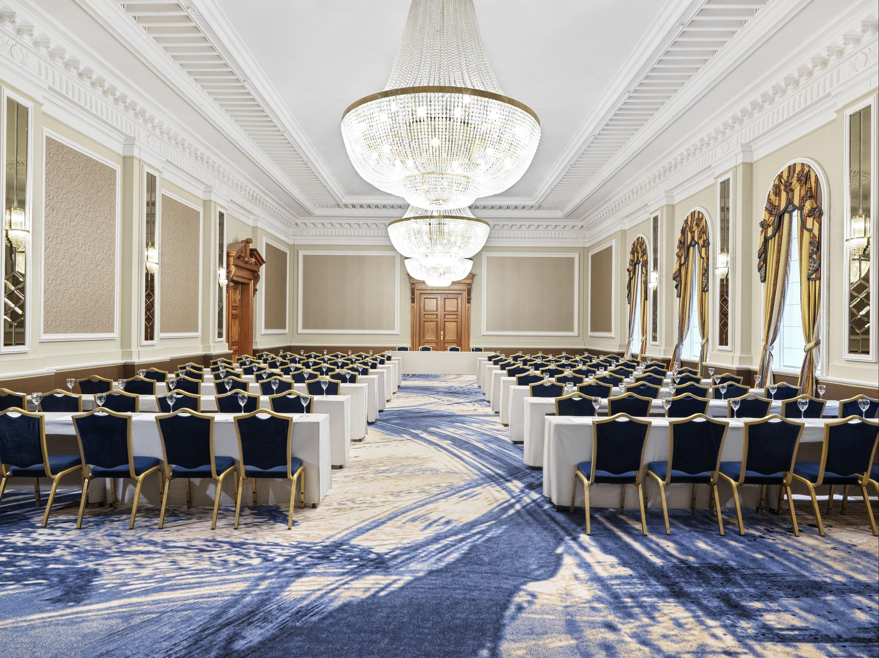 غرفة الاجتماعات