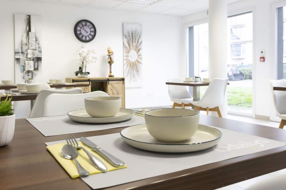 آخر