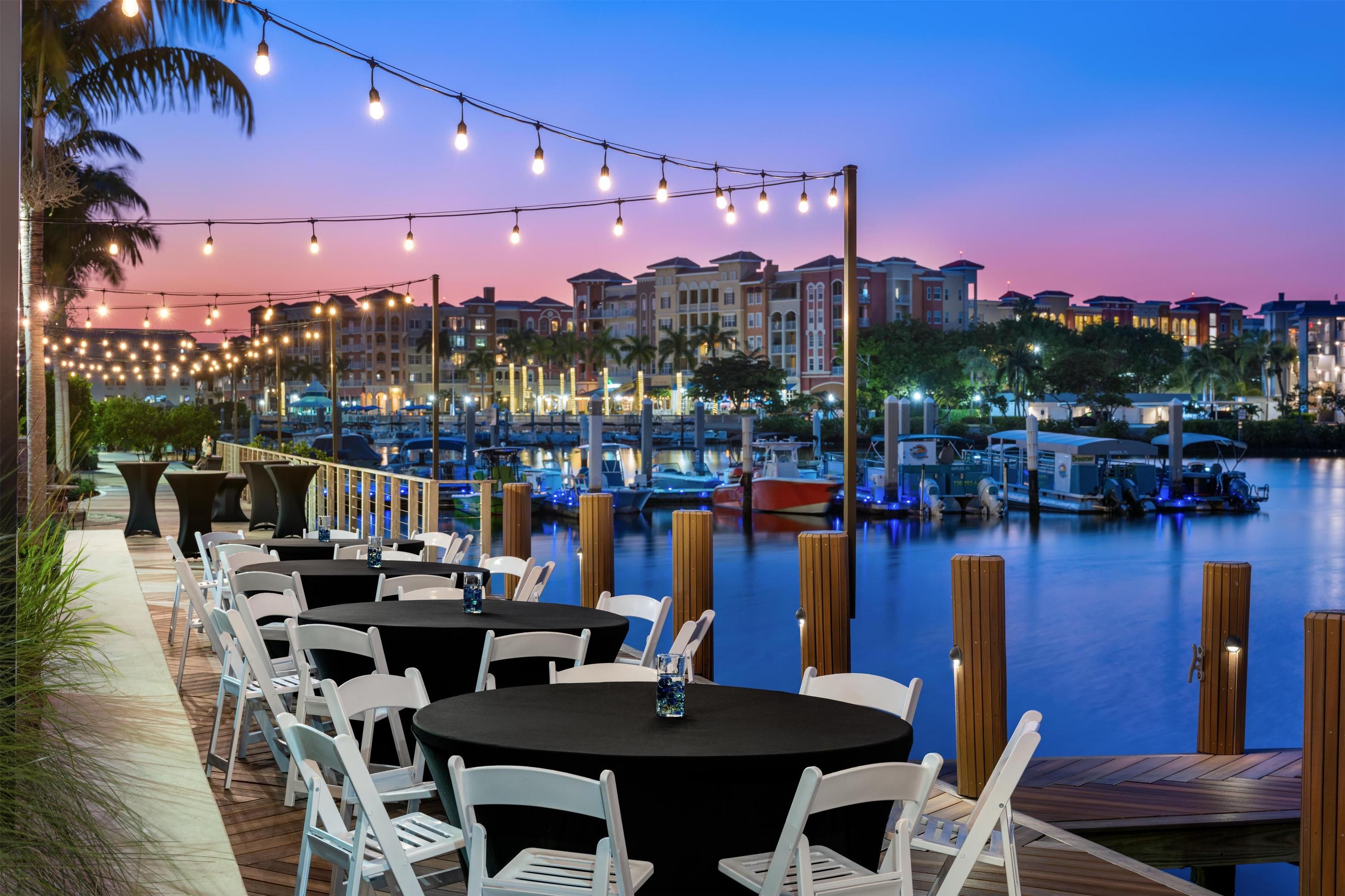 غرفة الاجتماعات