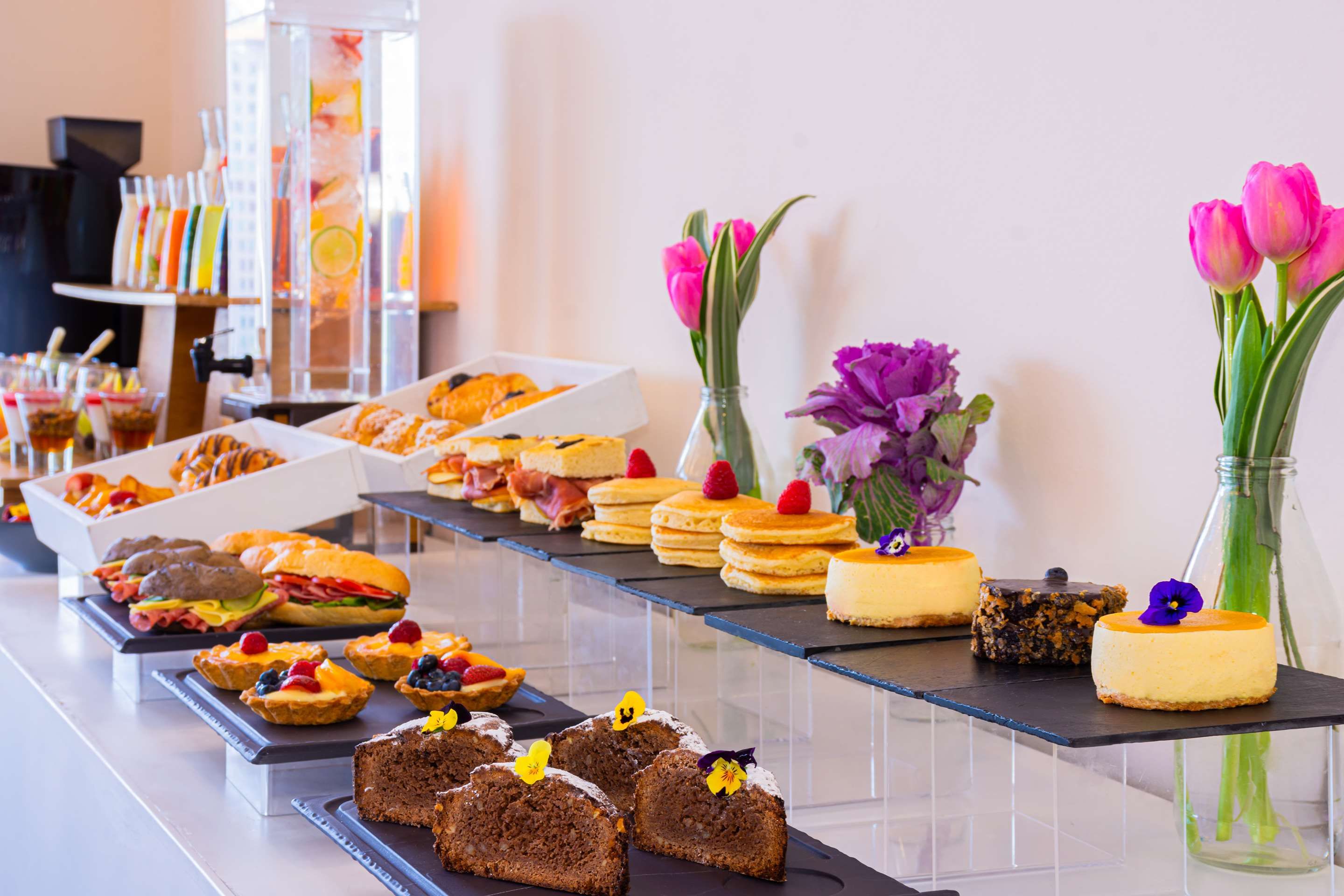 غرفة الاجتماعات