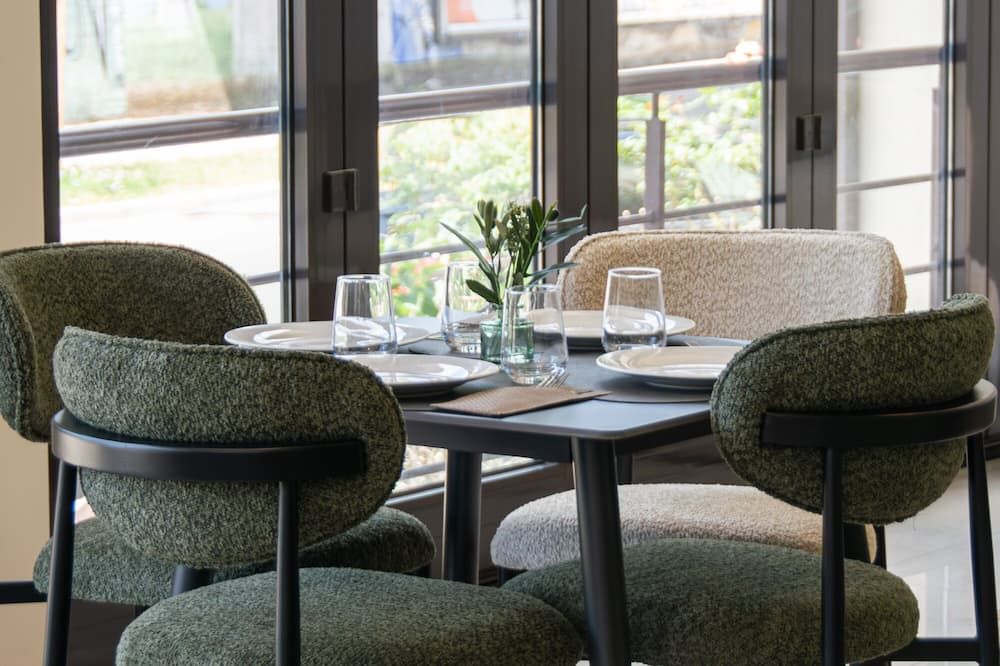مطعم
