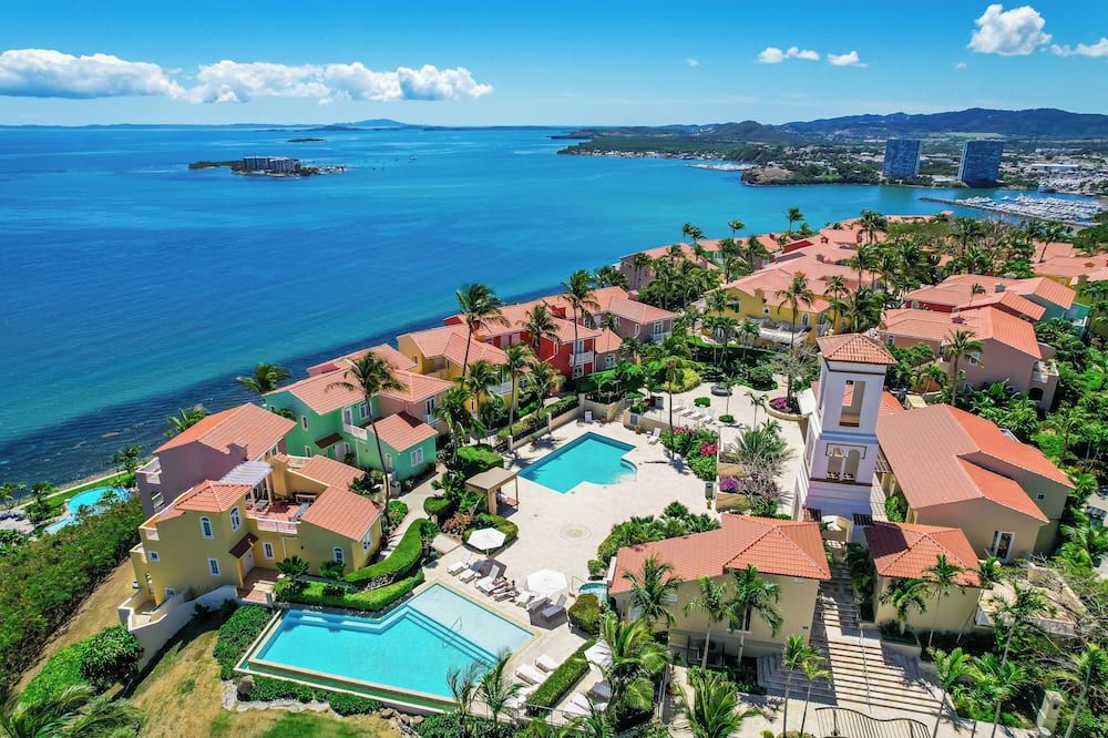 حوض السباحة صورة