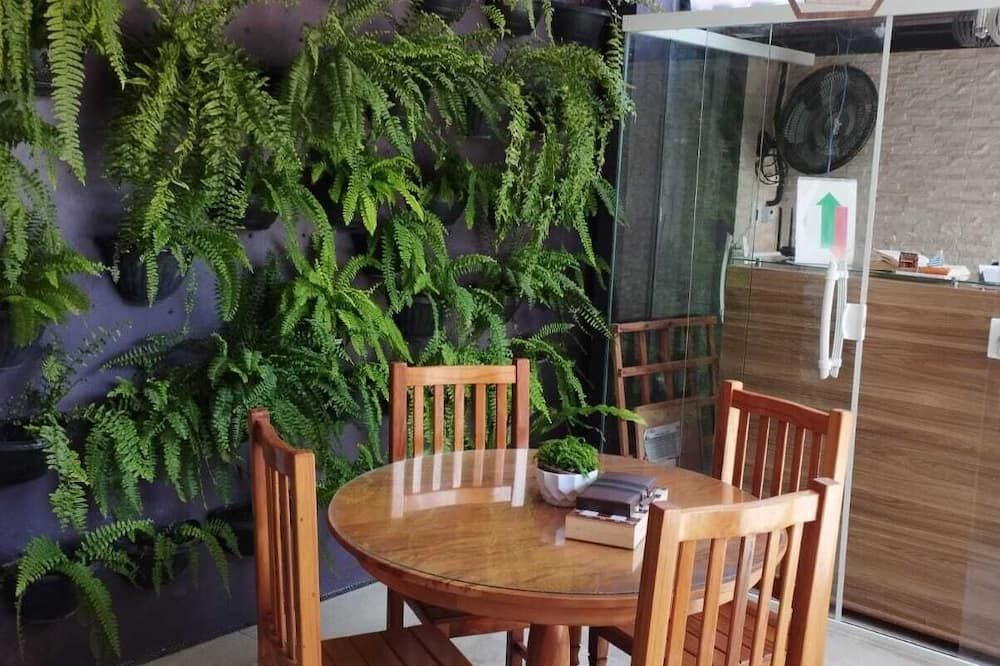 شرفة مرصوفة صورة