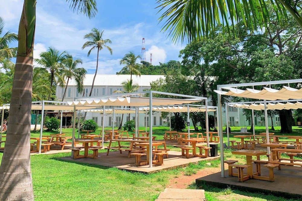 شرفة مرصوفة