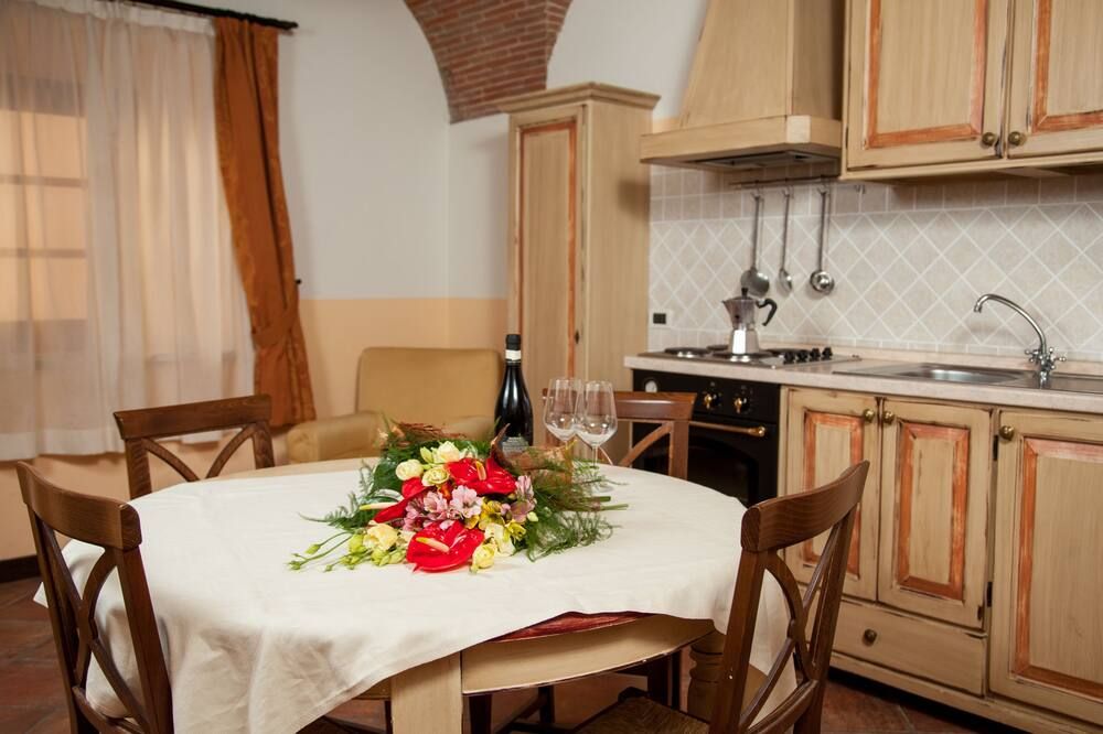 غرفة طعام صورة