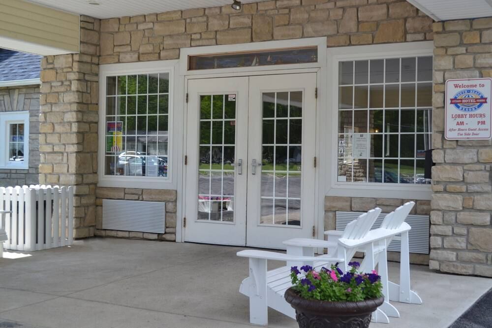 شرفة مرصوفة