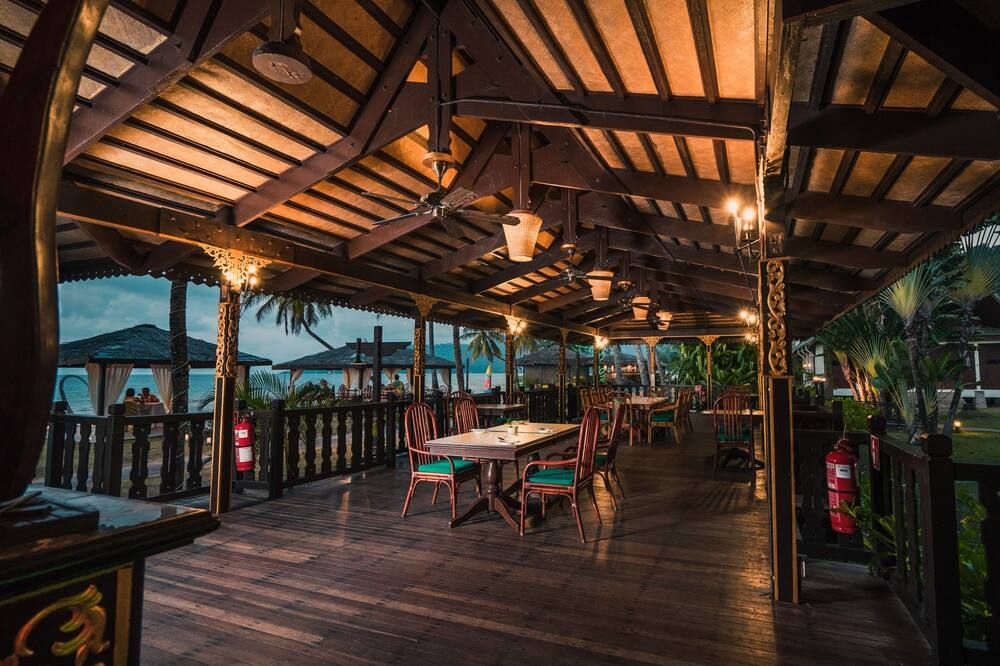 شرفة مرصوفة