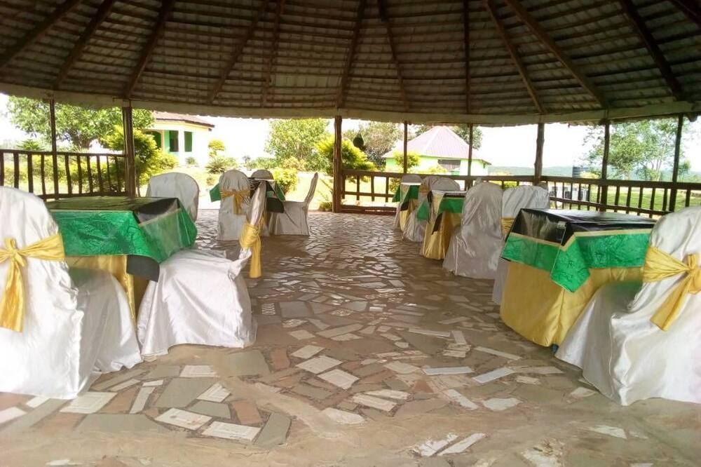 قاعة الولائم