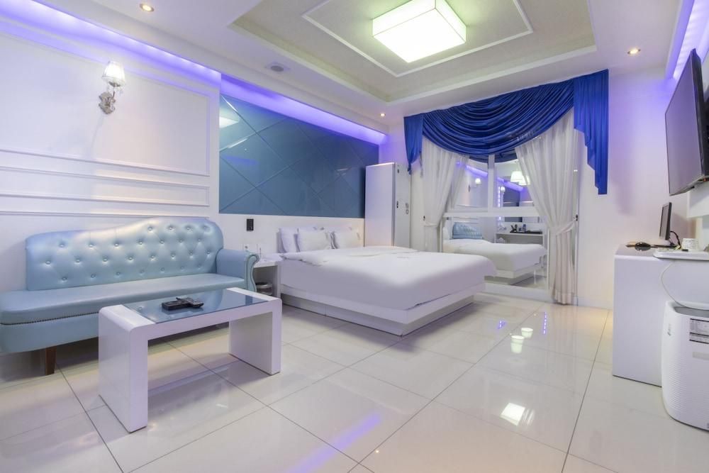 مبنى صورة