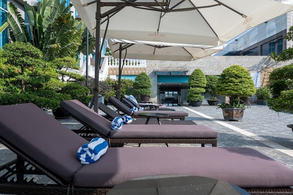 شرفة مرصوفة