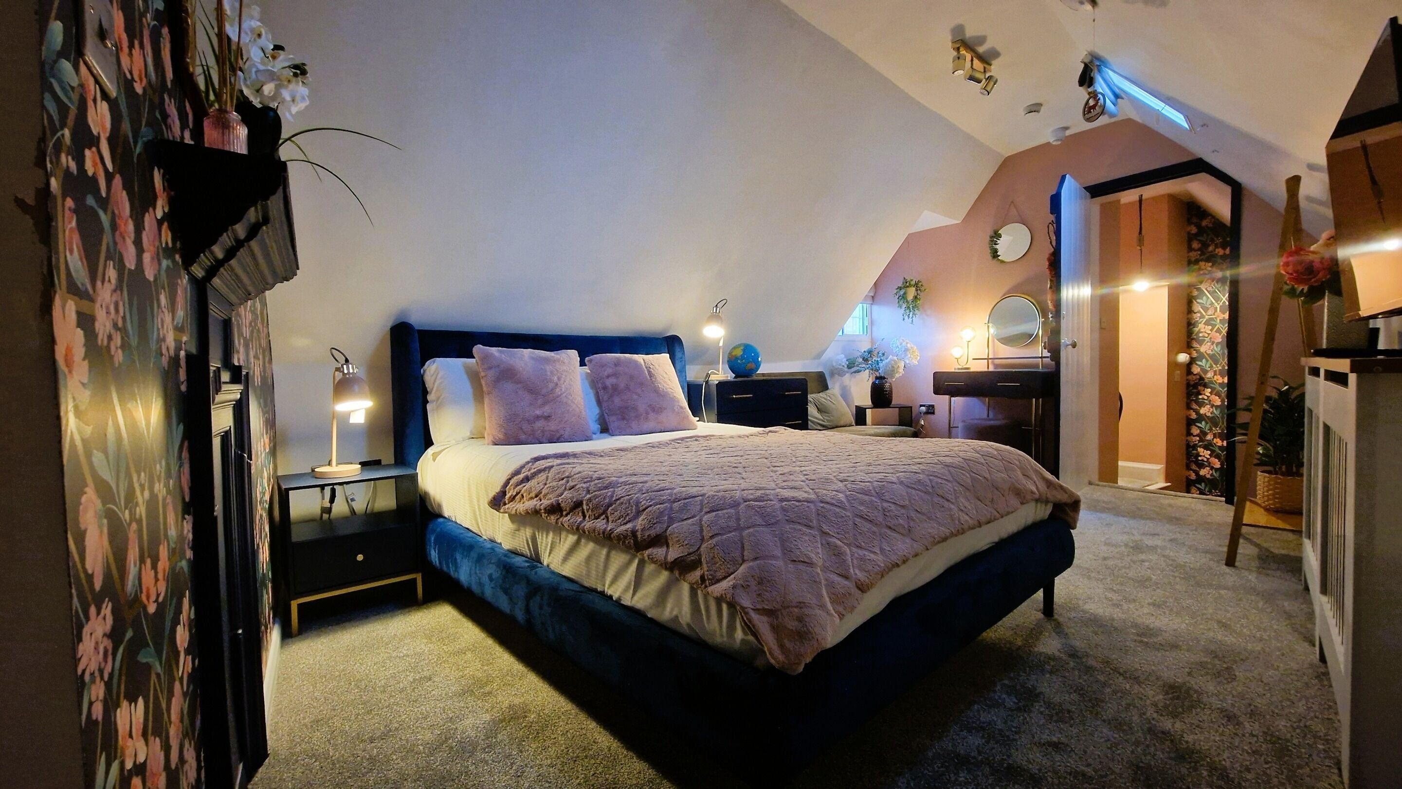 آخر
