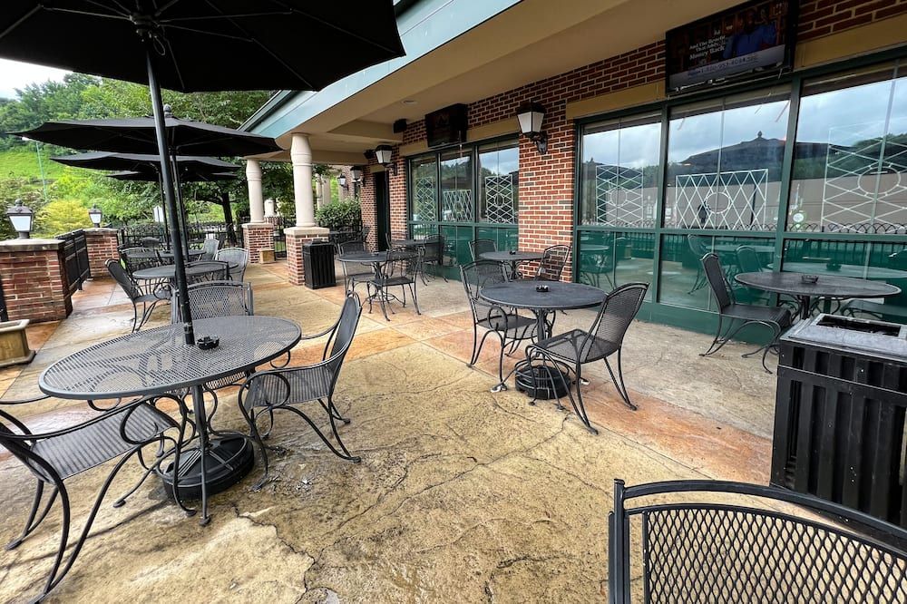 شرفة مرصوفة