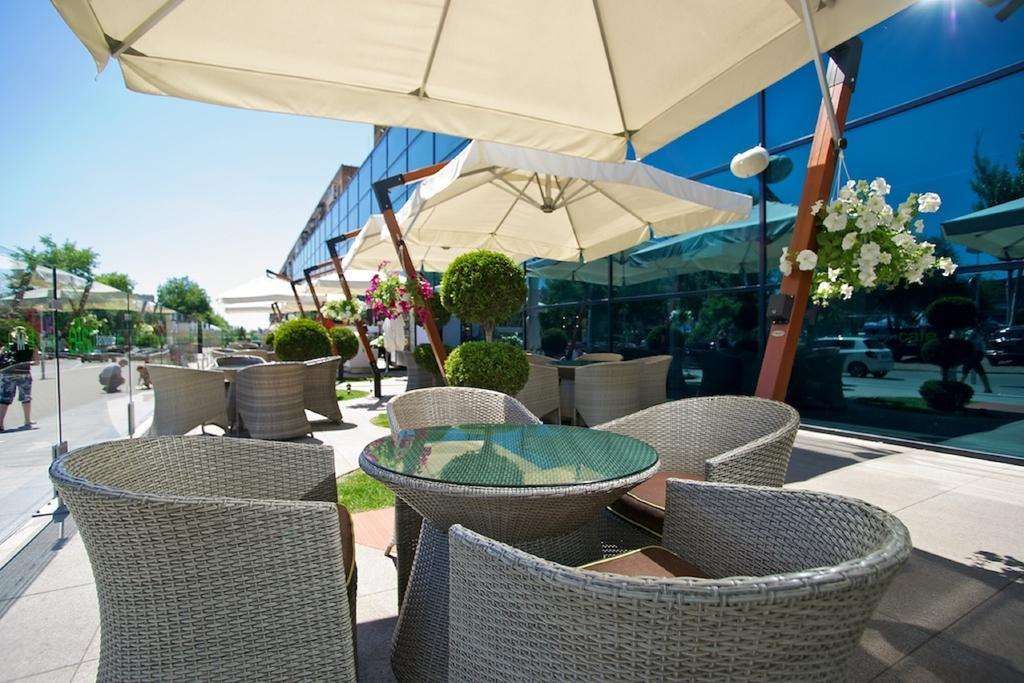 شرفة مرصوفة