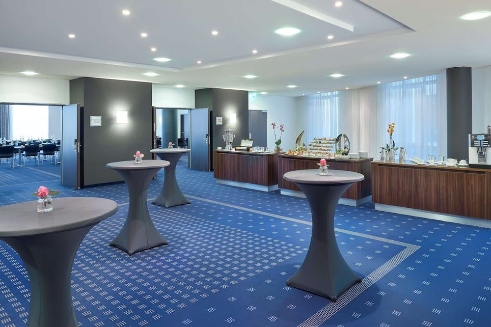 غرفة الاجتماعات