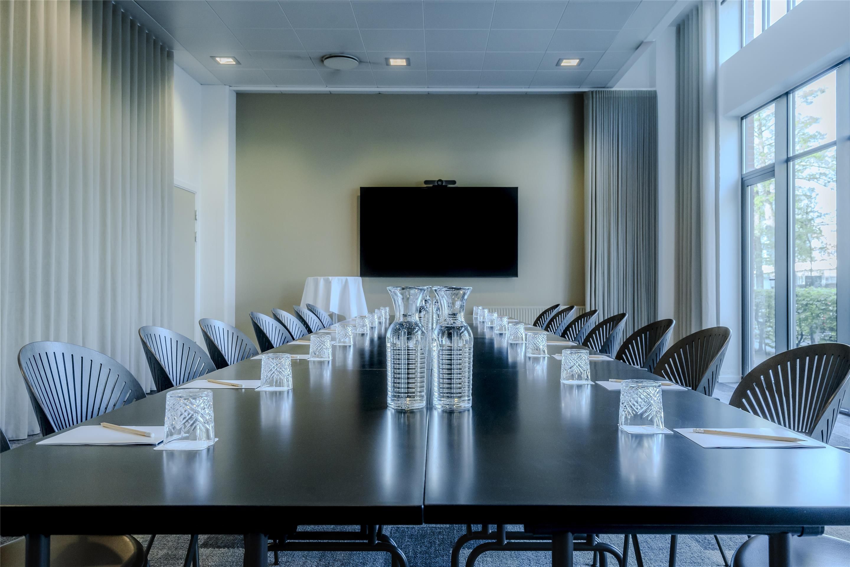 غرفة الاجتماعات