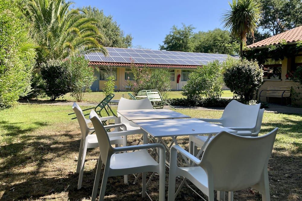 شرفة مرصوفة صورة