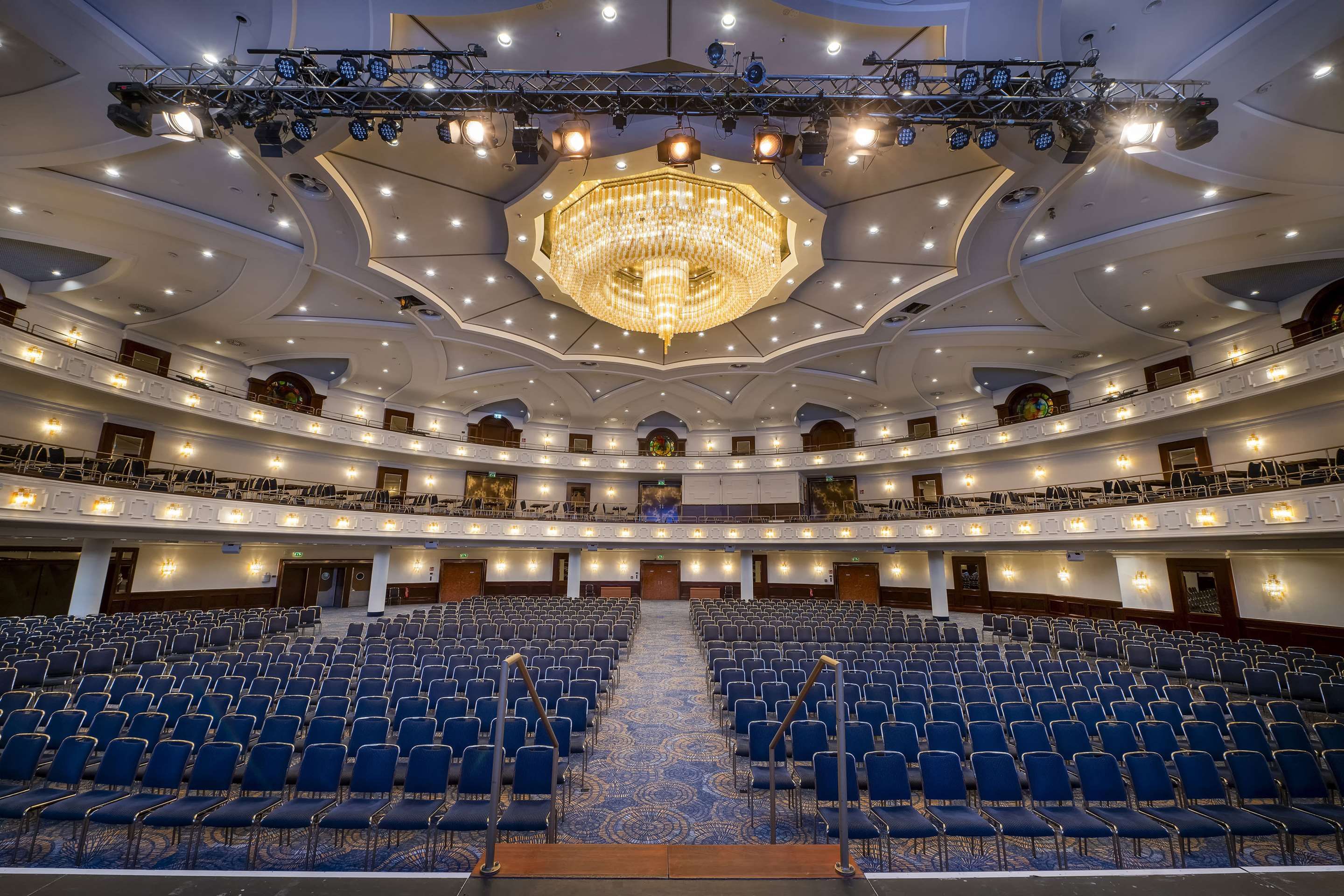 غرفة الاجتماعات