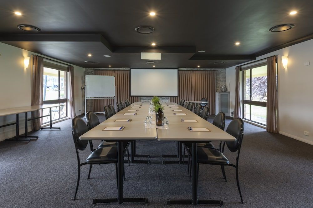 غرفة الاجتماعات