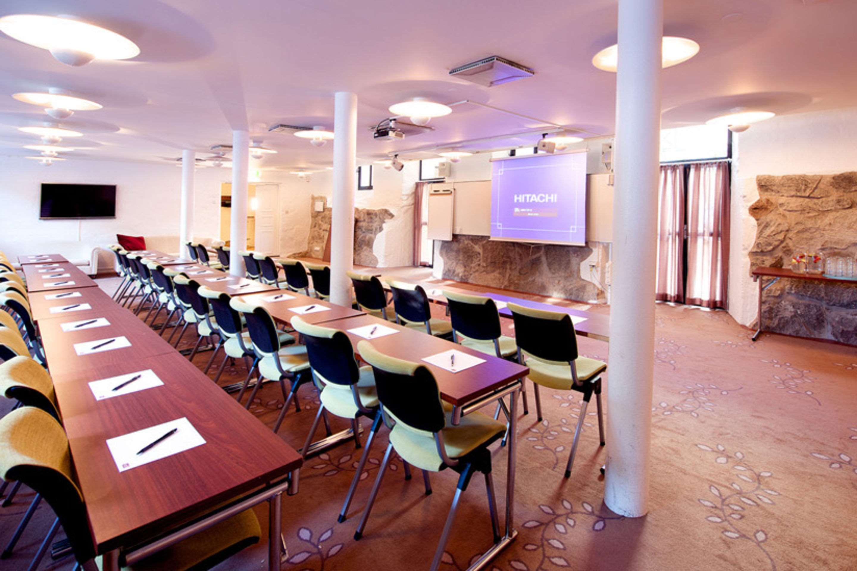 غرفة الاجتماعات