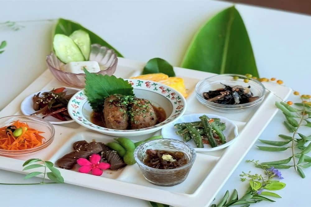 طعام