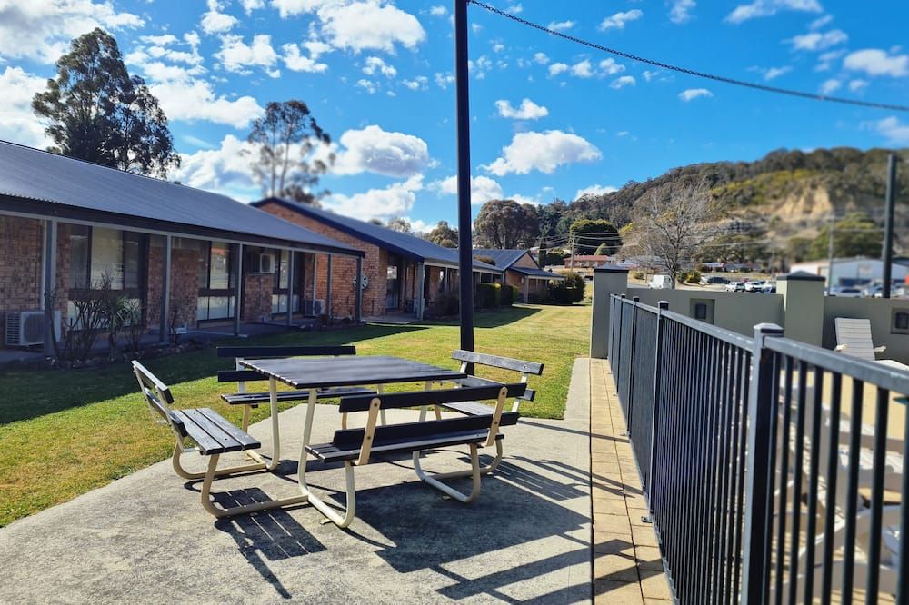 شرفة مرصوفة