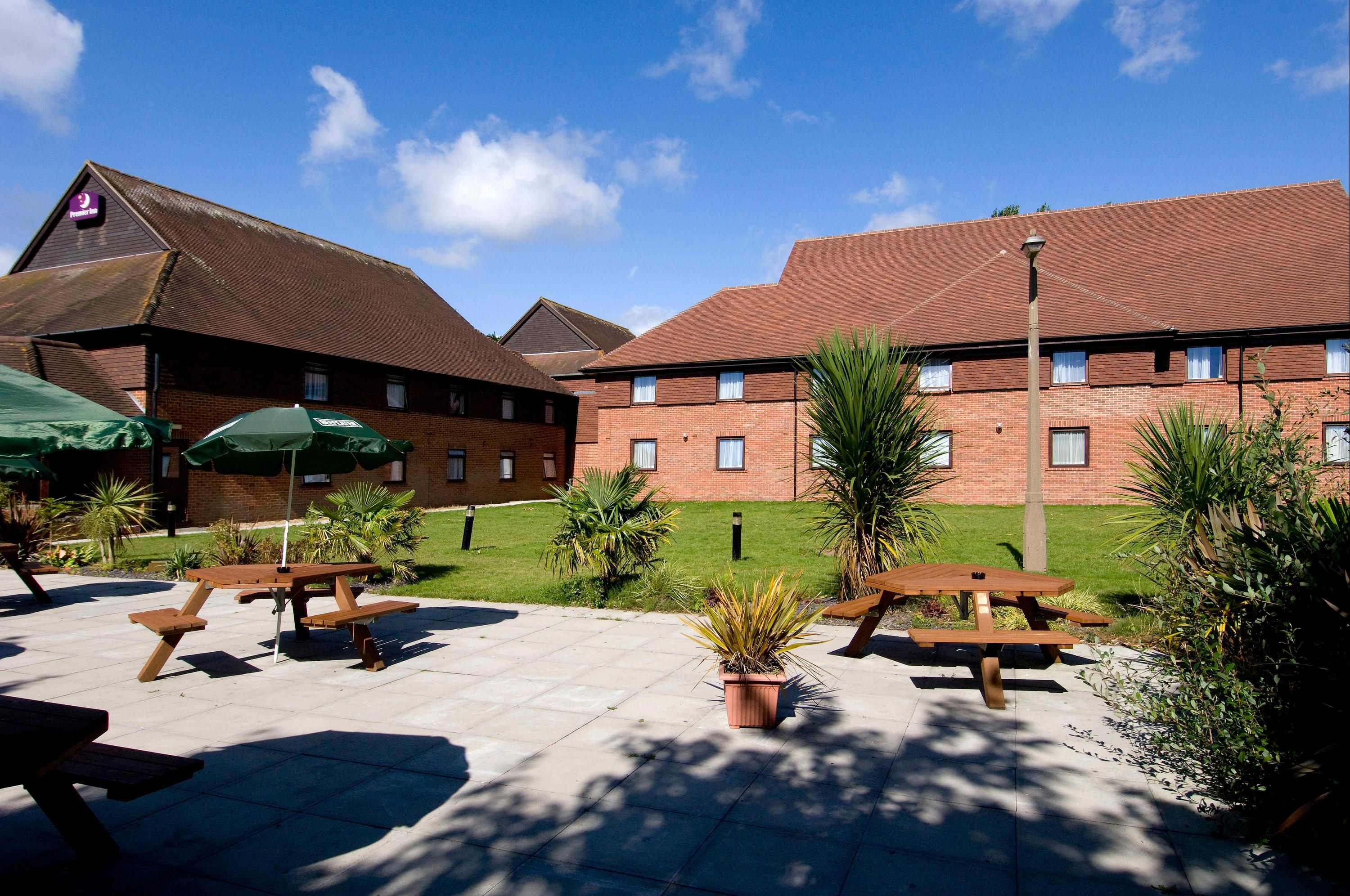 شرفة مرصوفة