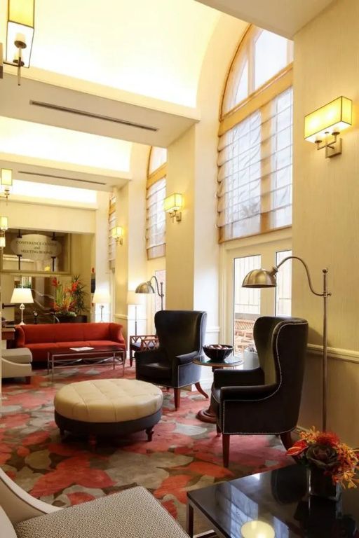 آخر