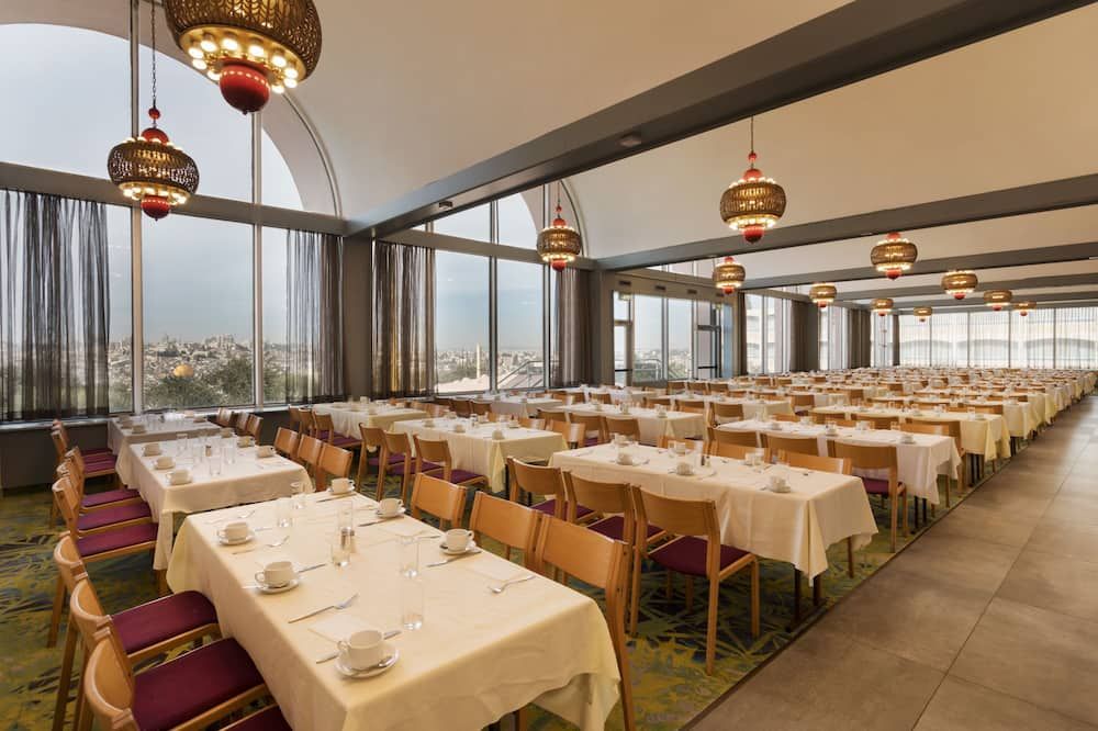 قاعة الولائم