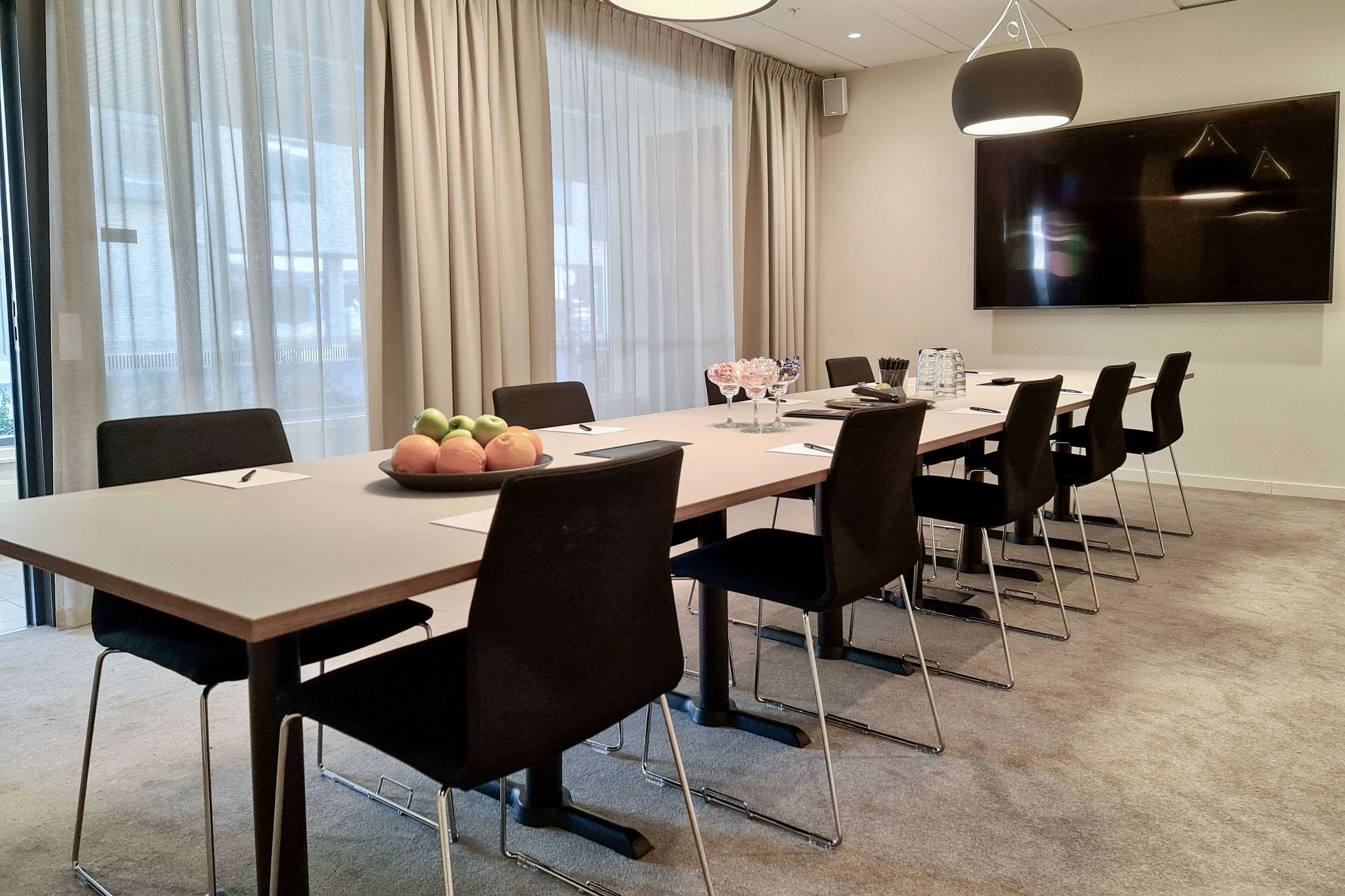 غرفة الاجتماعات