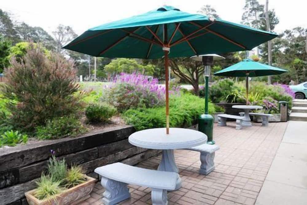 شرفة مرصوفة