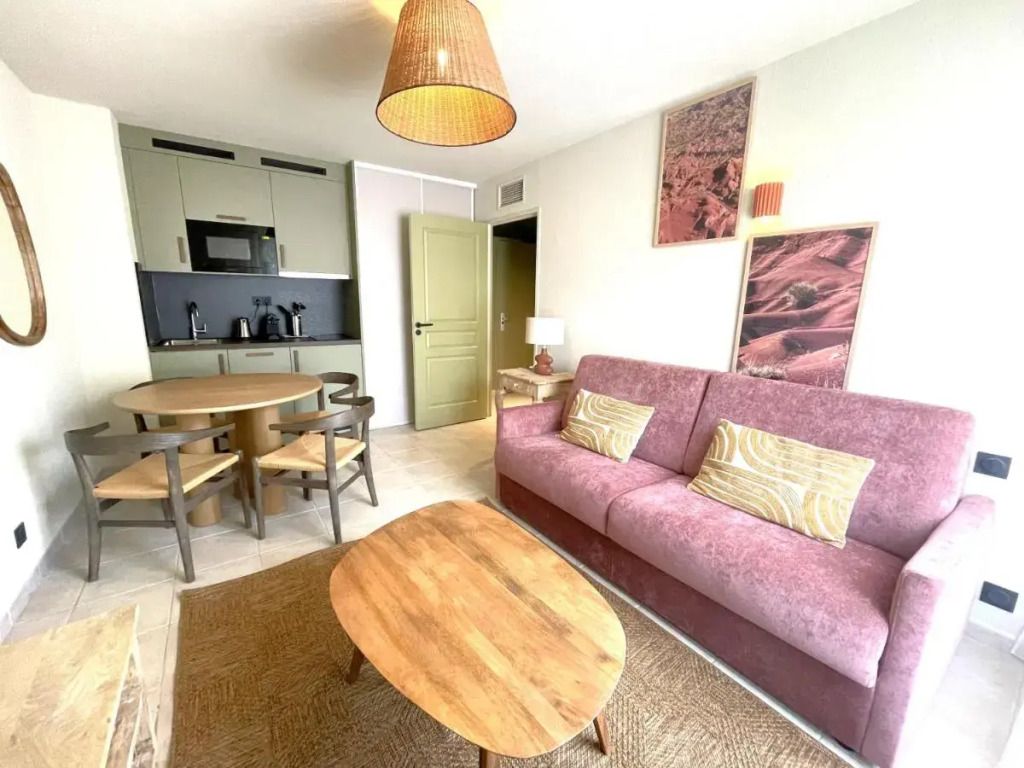 غرفة معيشة صورة