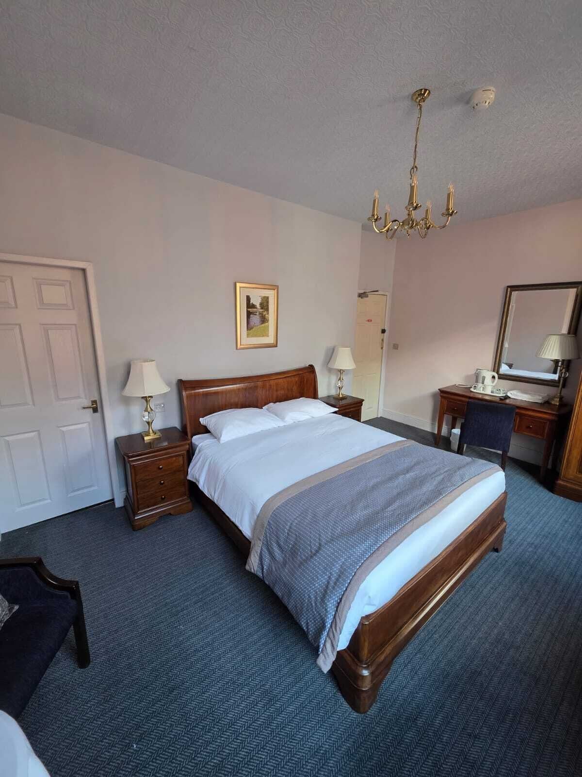 آخر