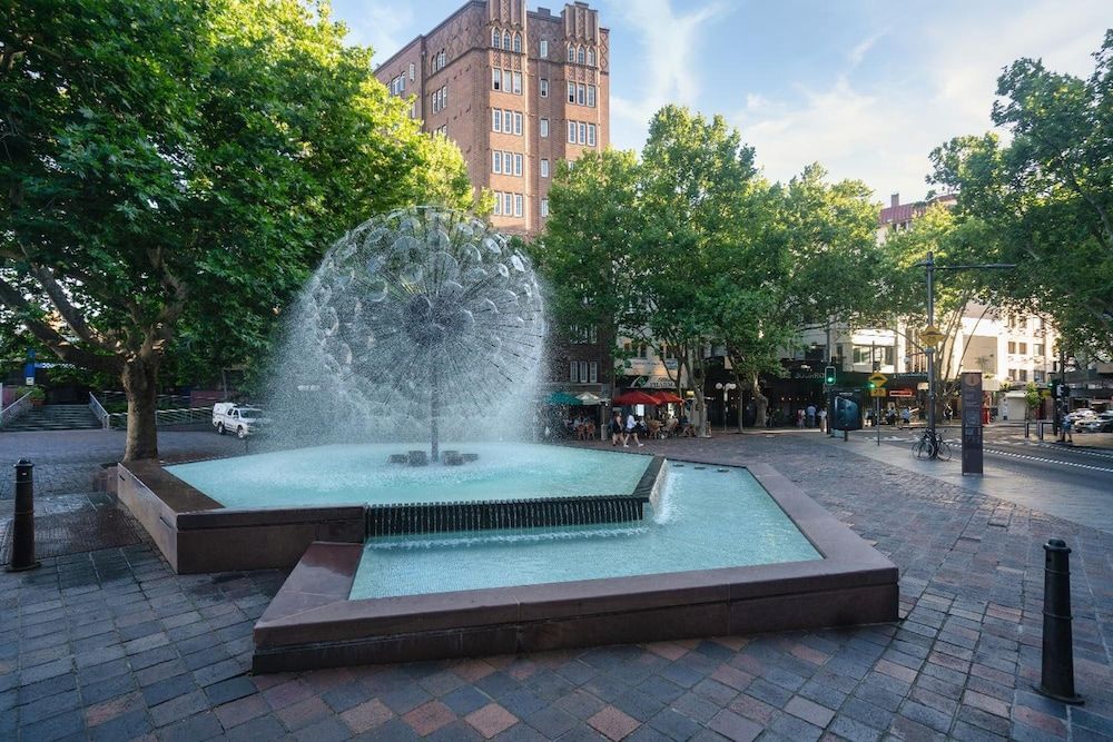 حوض السباحة صورة