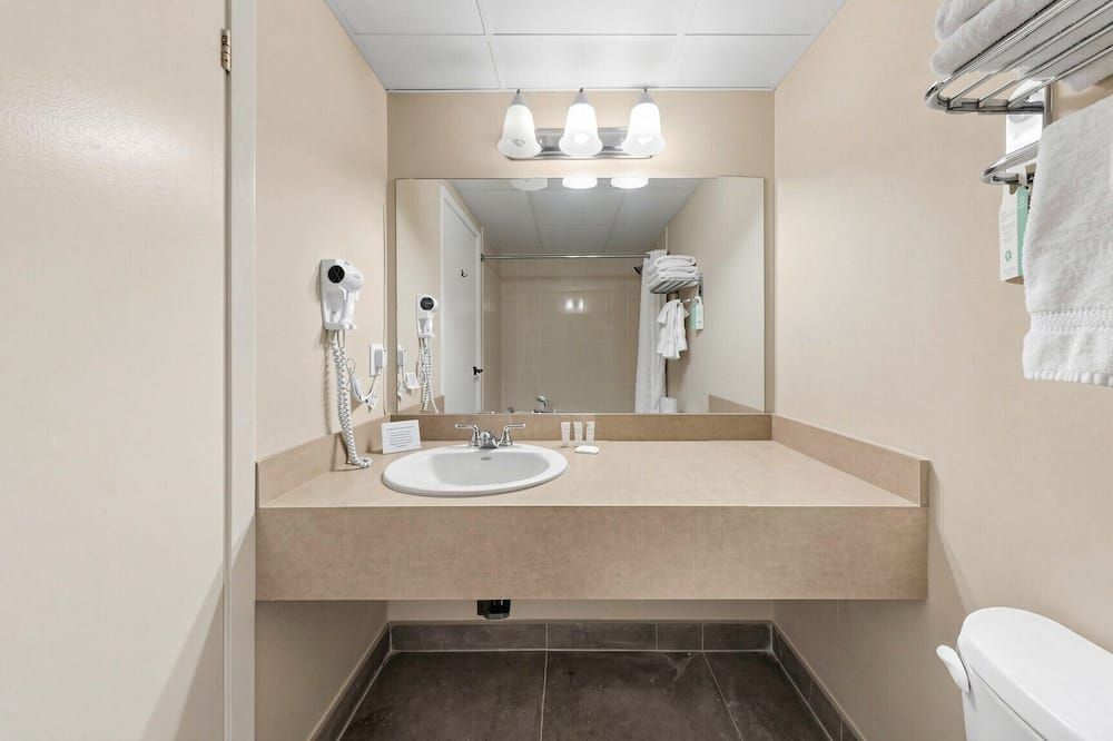 آخر