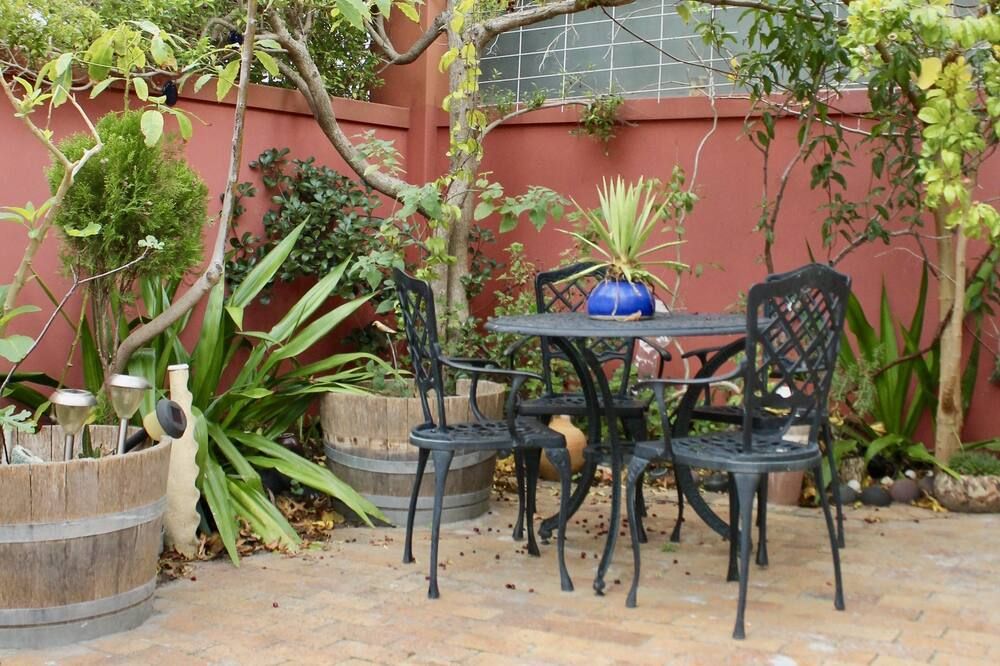 شرفة مرصوفة