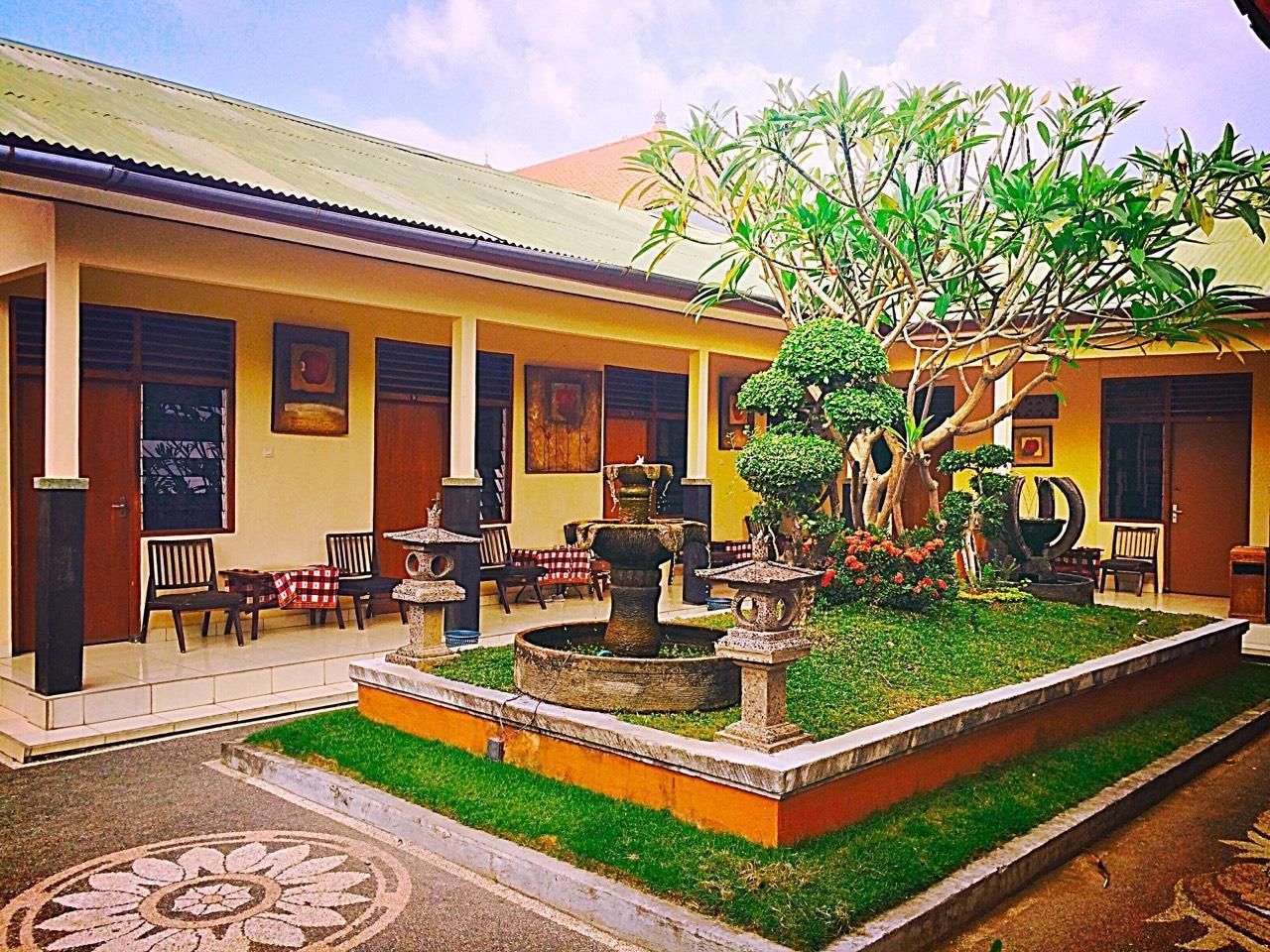 شرفة مرصوفة