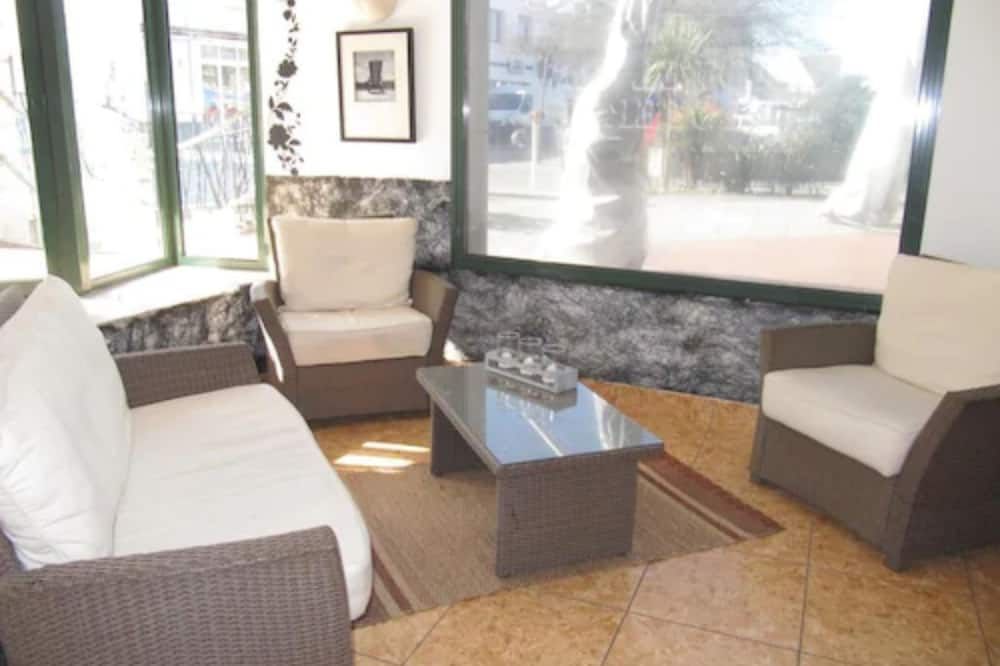 غرفة معيشة صورة