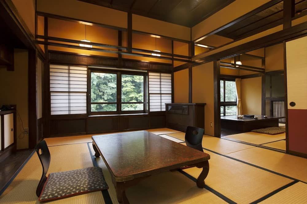 غرفة طعام صورة