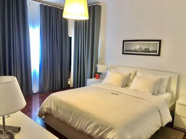 آخر