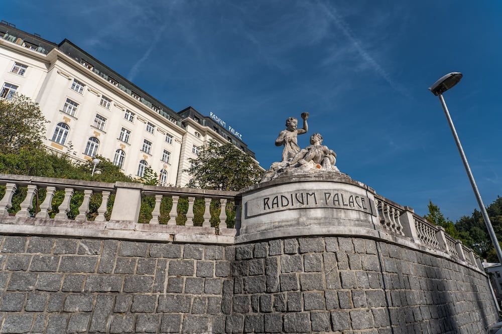 مبنى